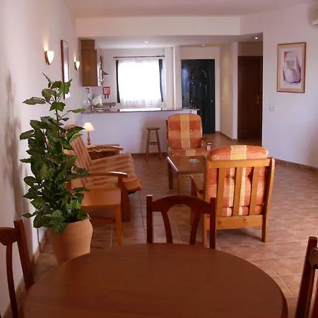 Lanzarote Paradise מלון 3*